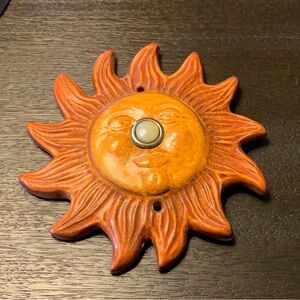 Sun door bell